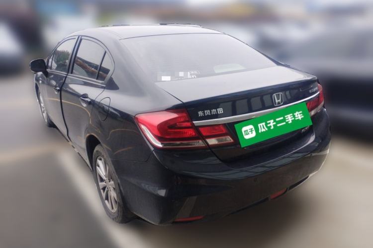 Used Honda Civic 2014 1.8L automatic comfort version Rear Left 45 Deg