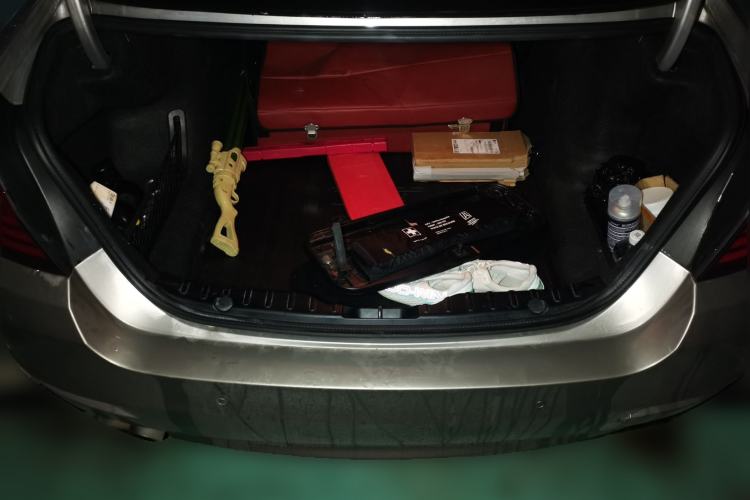 Used BMW 5 Series 2014 525Li Leading Model