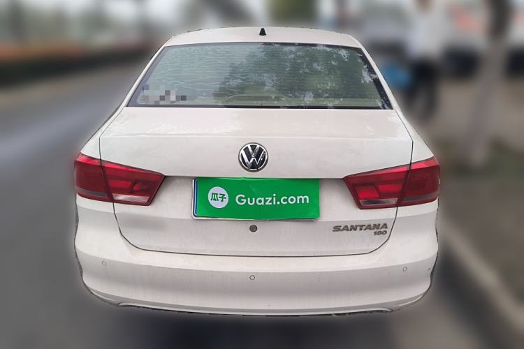 Used Volkswagen Santana 2015 1.6L Manual Comfort Edition
