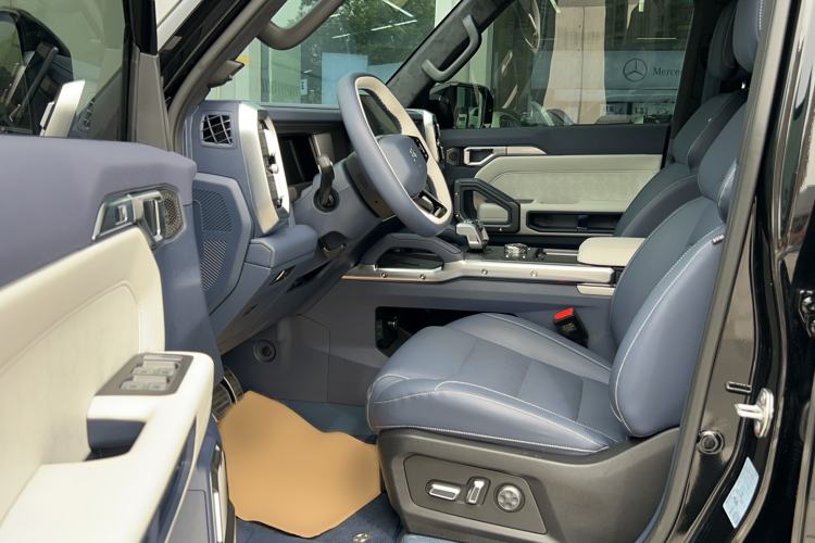 Used JETOUR Traveler C-DM 2024 C-DM 208KM Mountain & Wilderness Edition