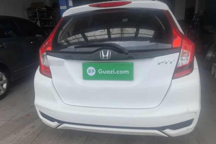 Used Honda Fit 2018 1.5L CVT Comfort Sunroof Version