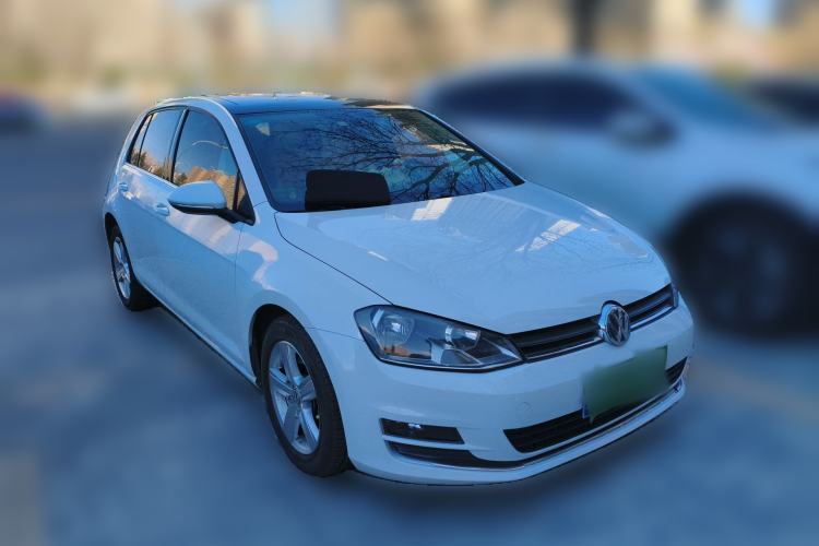 Used Volkswagen Golf 2014 1.4TSI Automatic Luxury Model
