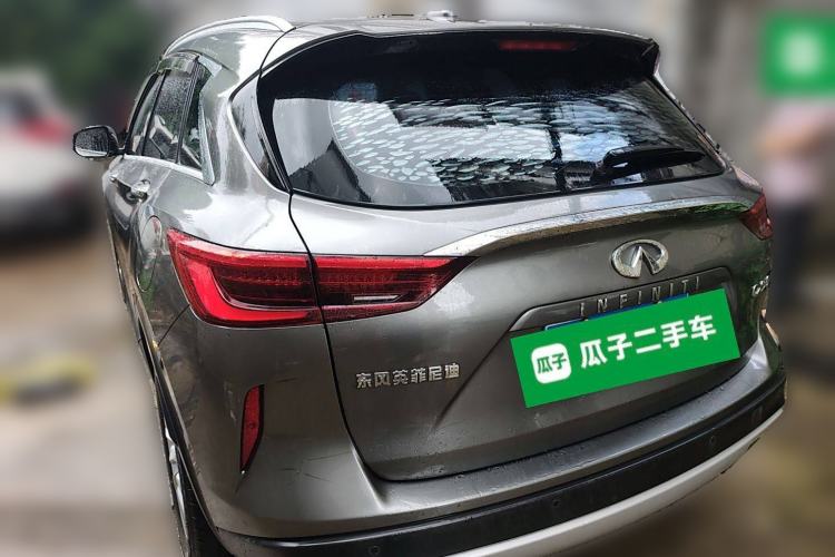 Used Infiniti QX50 2018 2.0T Two-Wheel Drive Fashion Edition Rear Left 45 Deg