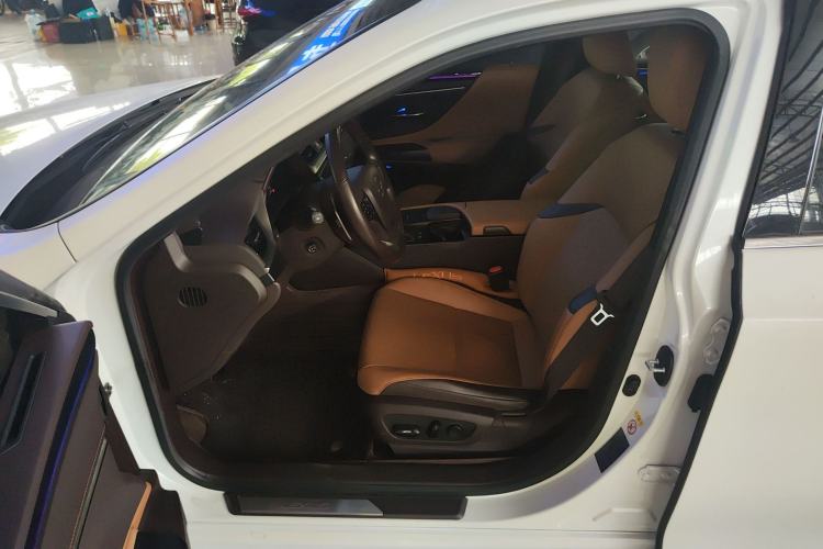 Used Lexus ES 2018 200 Excellence Edition China V Standard
