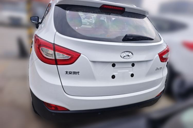 Used Hyundai ix35 2015 2.0L Automatic 2WD Smart Version China V Standard Rear