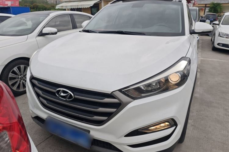Used Hyundai Tucson 2015 1.6T Dual-Clutch Two-Wheel-Drive Smart Model
