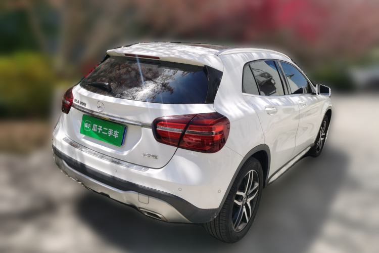Used Mercedes-Benz GLA 2017 GLA 200 Fashion Model Rear Right 45 Deg