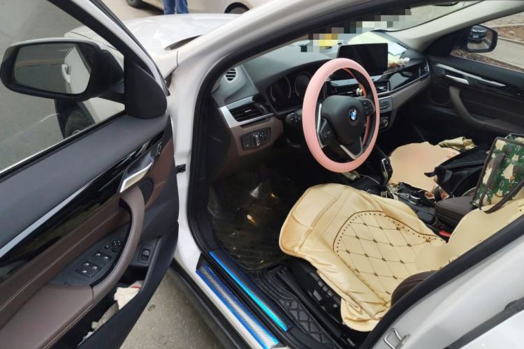 Used BMW X1 2020 sDrive25Li Leading Model
