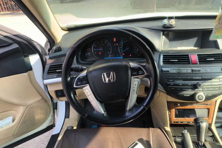 Used Honda Crosstour 2012 2.4L Luxury Edition