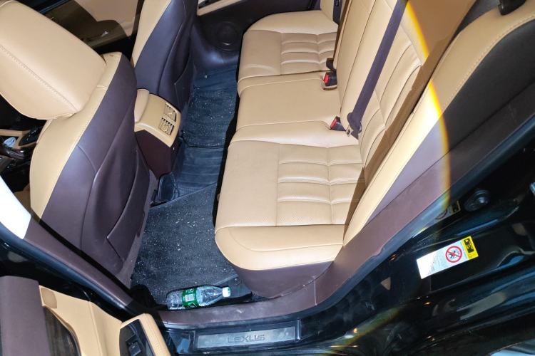 Used Lexus ES 2015 250 Elegant Edition Left Rear Seat