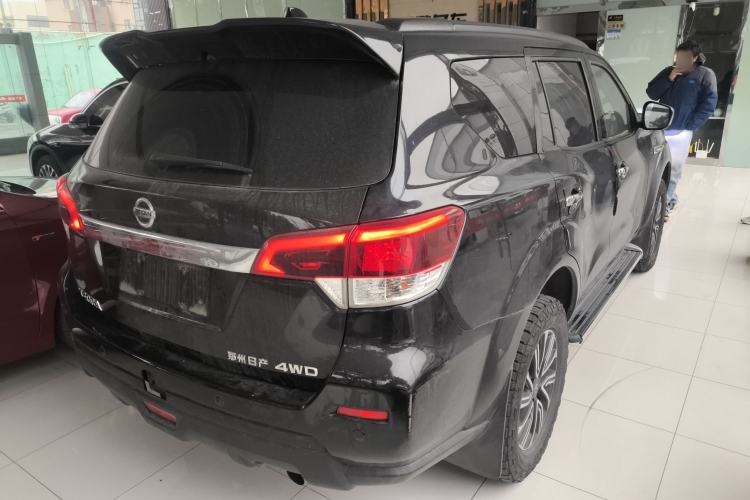 Used Nissan Terra 2018 2.5L Automatic 4x4 Luxury Edition