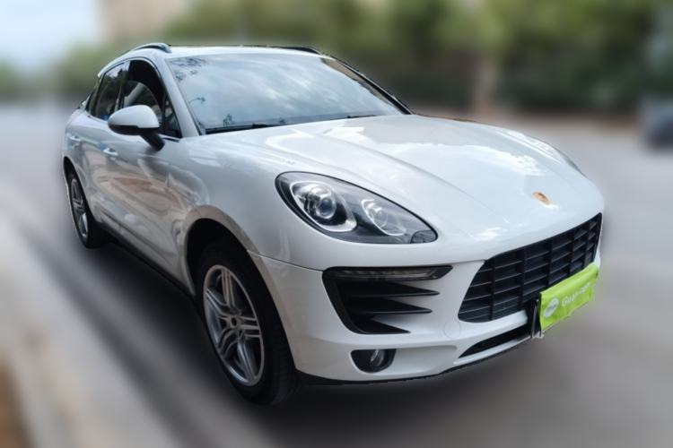 Used Porsche Macan 2014 Macan S 3.0T Front Right 45 Deg