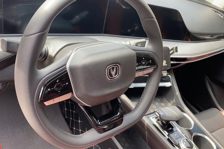 Used Changan Eado 2023 Changan Edition PLUS Blue Whale NE 1.4T GDI DCT Prestige Version