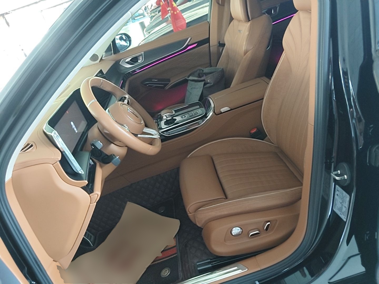 Hongqi H9 2024 2.0T Qixiang Private Style Edition — снимка 17