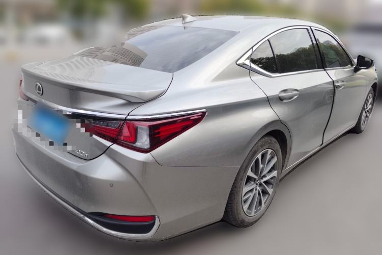 Used Lexus ES 2021 300h Excellence Edition