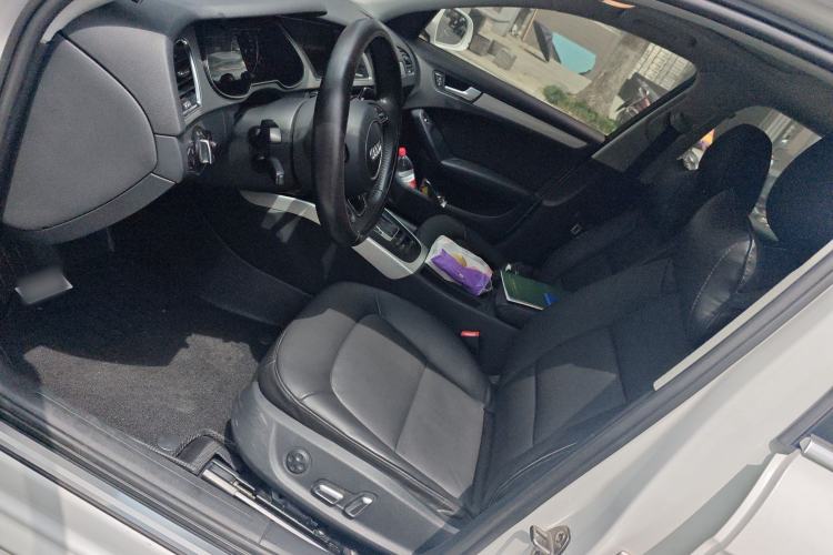 Used Audi A4L 2013 35 TFSI Automatic Standard Model Left Front Seat