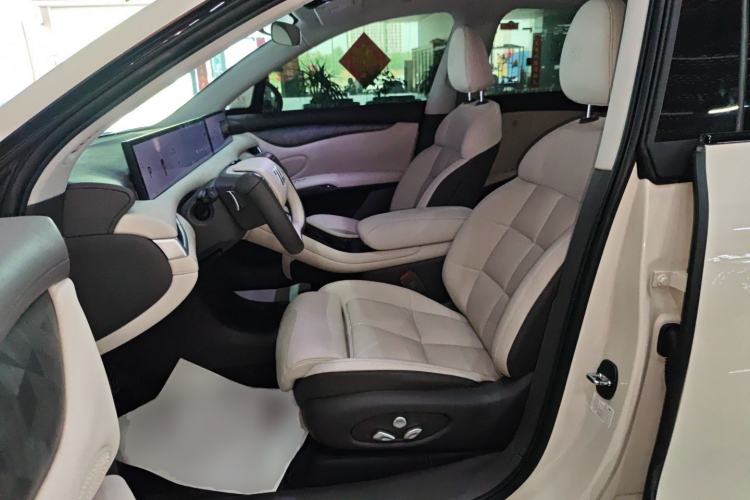 Used IM LS6 2023 Max Standard Edition Left Front Seat