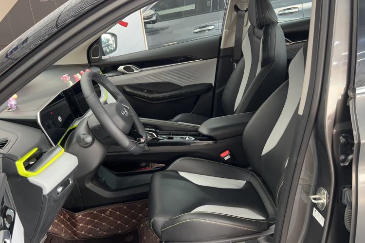 Used Geely Auto Coolray 2022 Bin Yue COOL 1.5TD DCT Hot Engine Edition
