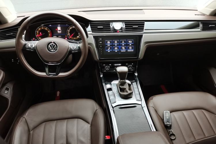 Used Volkswagen Phideon 2021 380TSI Luxury Edition