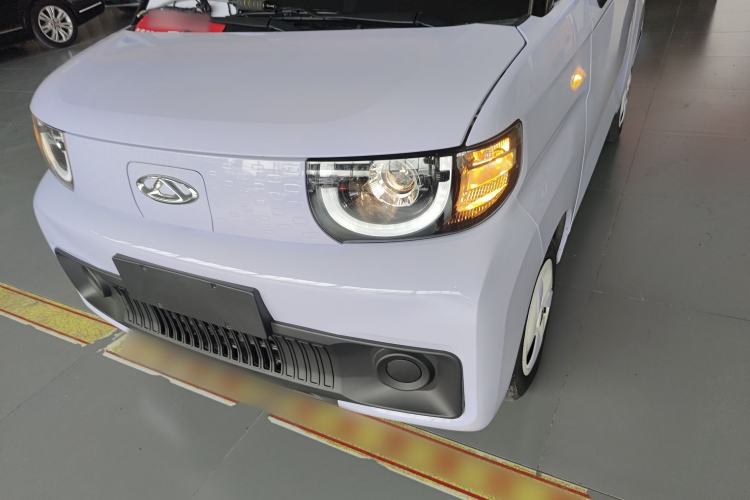 Used Chery QQ Ice Cream 2022 170km Sundae Phosphate Lithium-Ion Left Front Headlight