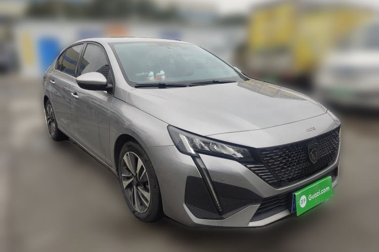 Used Peugeot 408 2022 1.6T Light-Chasing Edition

