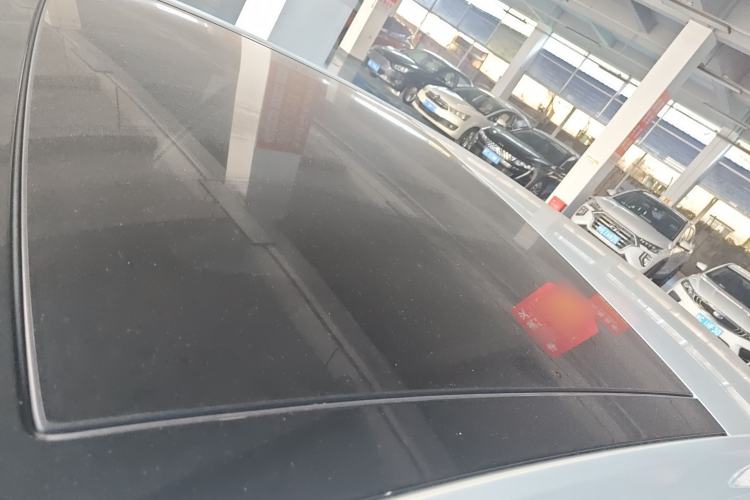 Used Volkswagen Golf 2017 1.6L Automatic Comfort Million-Vehicle Anniversary Edition