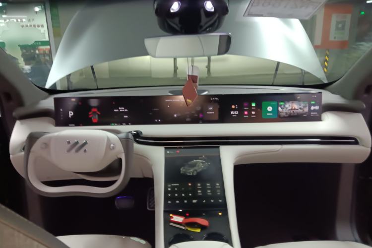 Used IM LS7 2023 100kWh Pro All-Wheel-Drive Version