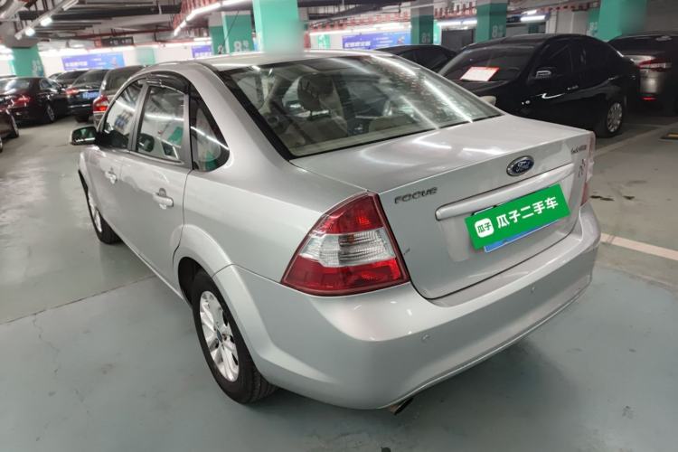 Used Ford Focus 2013 Sedan Classic 1.8L Manual Base Model Rear Left 45 Deg