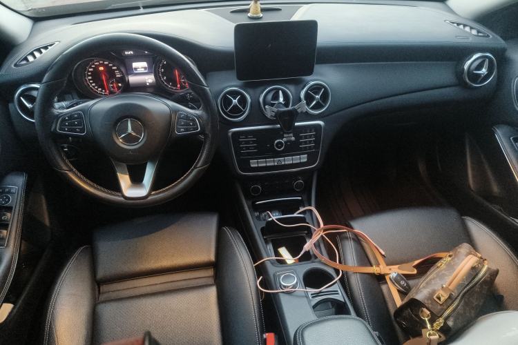 Used Mercedes-Benz GLA 2018 GLA 200 Fashion Model