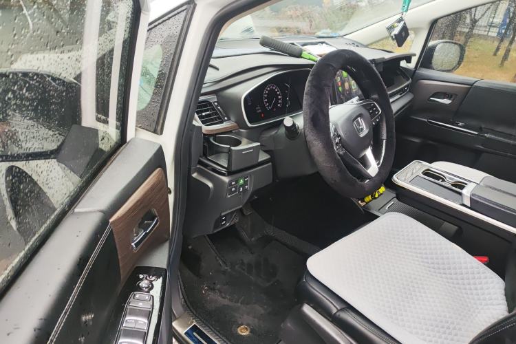 Used Honda Odyssey 2024 2.0L eHEV Sharp & Enjoy Edition