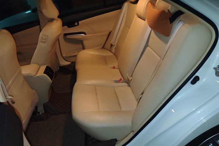 Used Toyota Camry 2015 2.0G Premier Edition