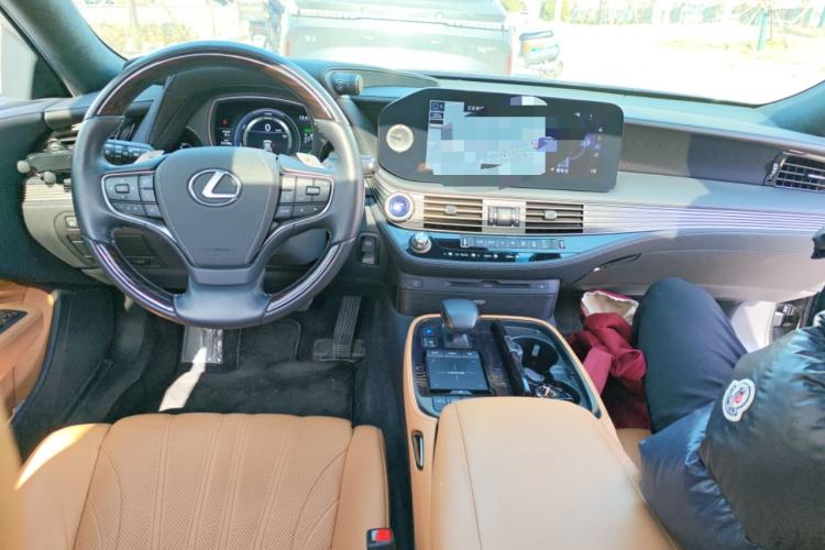 Used Lexus LS 2021 500h Luxury Edition