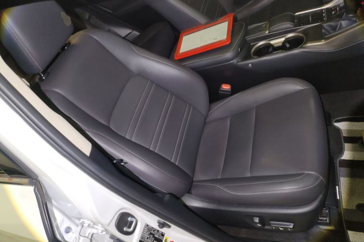 Used Lexus NX 2017 300h Front-Drive FENGSHANG Edition
