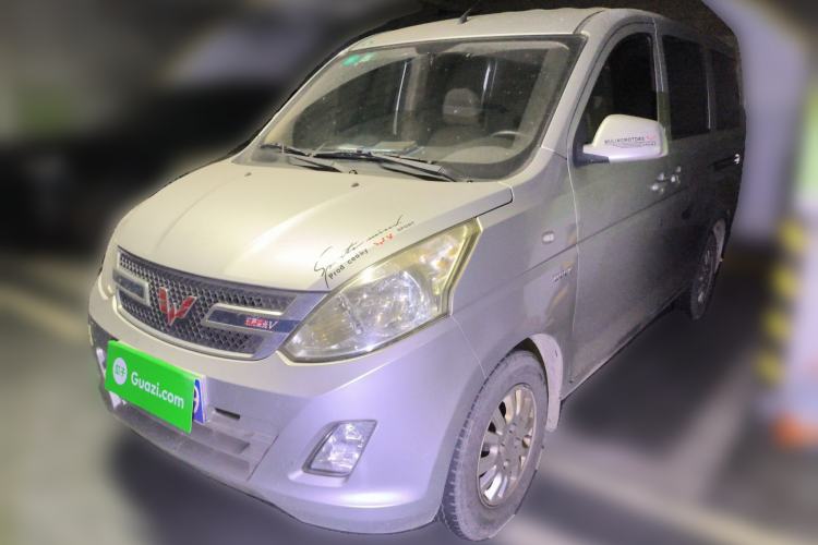 Used Wuling Rongguang V 2018 1.5L Standard Version