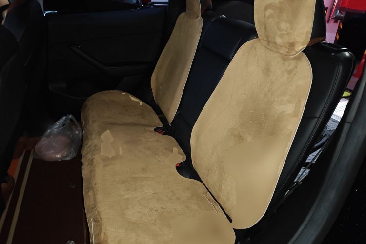 Used Tesla Model Y 2022 Long-Range All-Wheel-Drive Version
