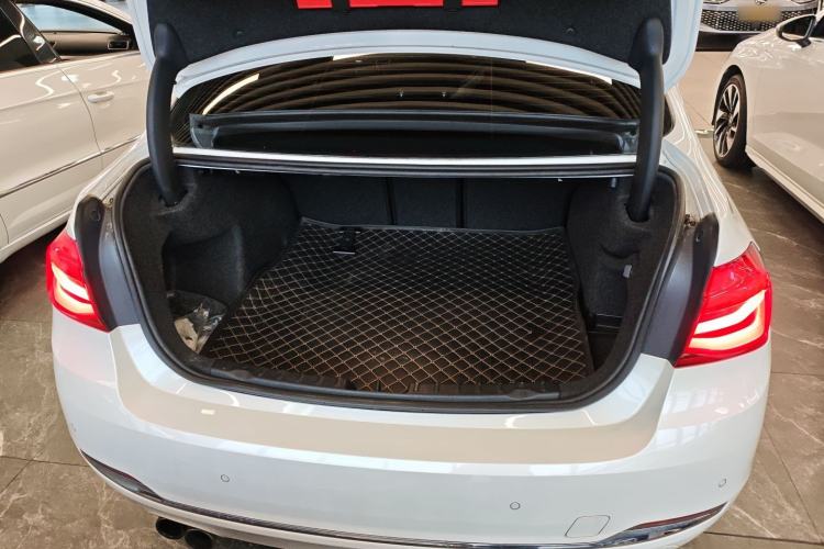 Used BMW 3 Series 2017 320Li Fashion Model