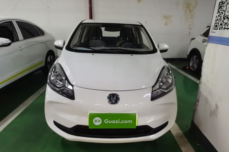 Used CHANGAN Benni E-Star 2021 National Edition Colorful Version Lithium Iron Phosphate (31.86 kWh) Front
