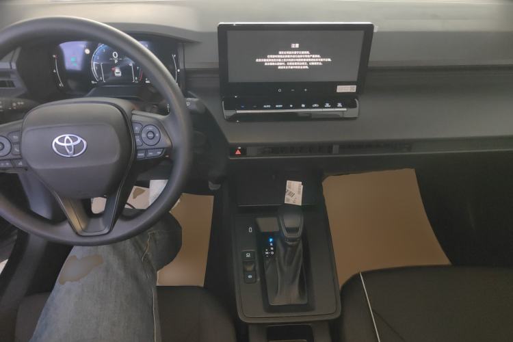 Used Toyota Corolla Cross 2026 Model 2.0L Pioneer Edition
