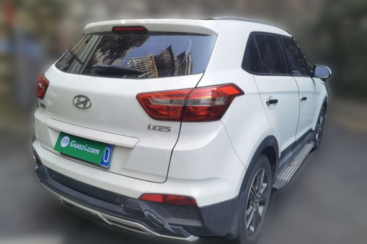 Used Hyundai ix25 2015 1.6L Automatic Two-Wheel Drive Smart GLS Trim
