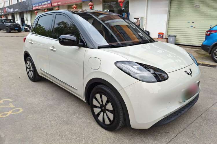 Used Wuling Bingo 2023 410 km Lingxi Deluxe Edition