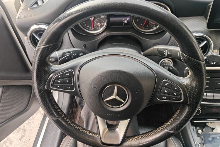Used Mercedes-Benz GLA 2018 GLA 200 Fashion Model