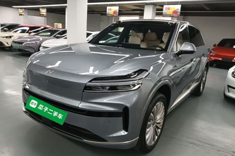 Used ONVO Luxeed L90 2025 Model—Max Six-Seater Version