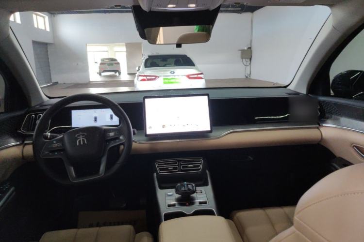 Used BYD Song Pro New Energy 2025 2nd Generation Intelligent Driving Version DM-i 75KM Leading Edition Center Console