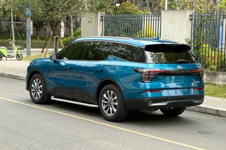 Used Ford Edge 2023 Ford Explorer L 2.0T EcoBoost Two-Wheel Drive 7-Seater Luxury Model Exterior 7