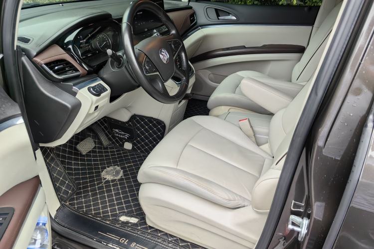 Used Buick GL8 2021 Land Cruiser Executive 652T Premium Model