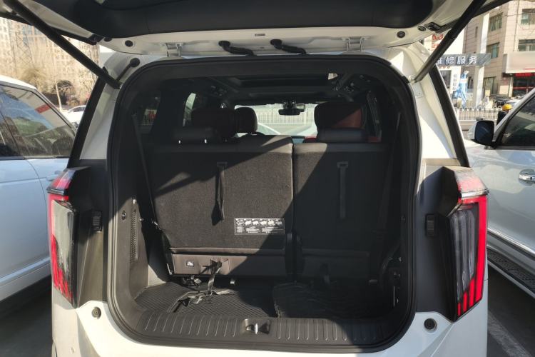 Used GAC Trumpchi M8 2023 Zongshi Series Dual-Motor Supreme Edition