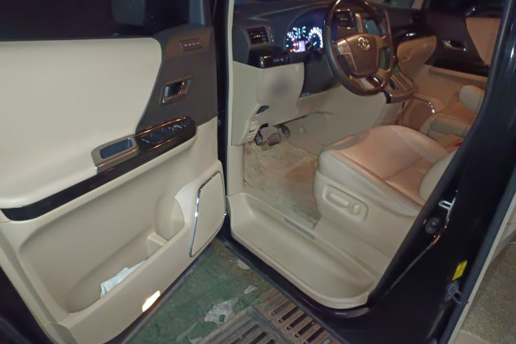 Used Toyota Alphard 2012 2.4L Luxury Edition