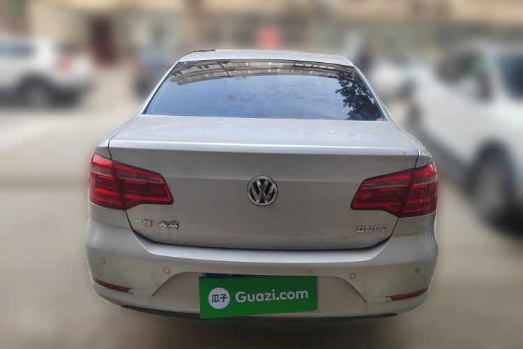 Used Volkswagen Bora 2014 1.6L Automatic Fashion Model