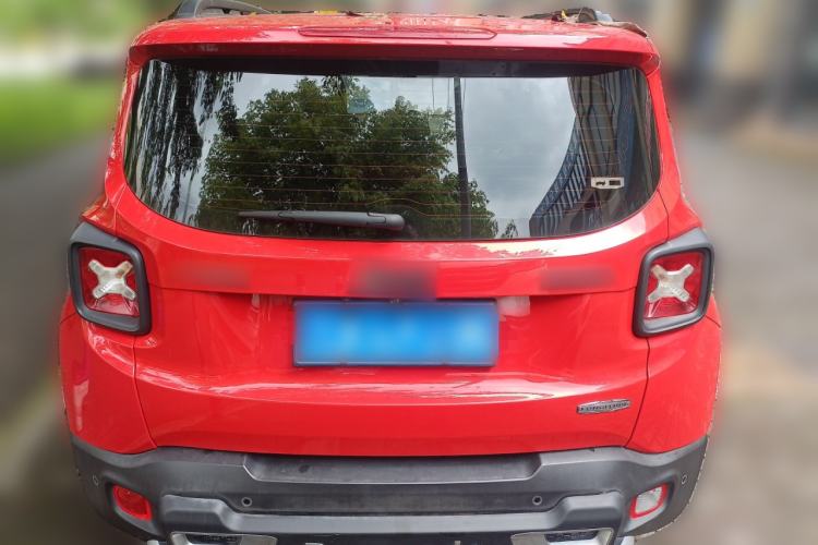 Used Jeep Renegade 2017 180T Automatic High-Energy Version Rear