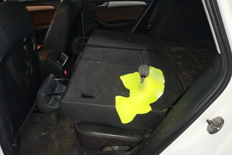 Used Audi Q5 2017 40 TFSI Ambition Edition Left Rear Seat